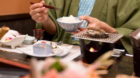 «On mettait le réveil à 5 heures pour réserver une table» : ces fins gourmets qui voyagent pour casser la croûte