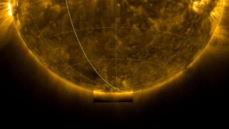 Espace: une première observation du pôle sud du Soleil