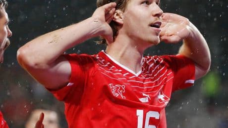 Die Hoffnung wächst: Darf Cedric Itten in der neuen Woche endlich zu Fortuna wechseln?