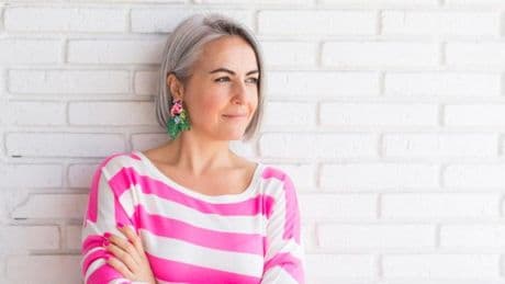 Jana Fernández, experta en sueño: “Dormir poco entre semana y tratar de recuperar horas el fin de semana no sirve de nada. El cuerpo necesita consistencia y regularidad”