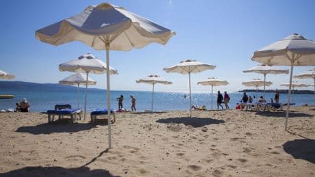 Warning for thousands on benefits who could have their payments STOPPED over summer holiday mistake