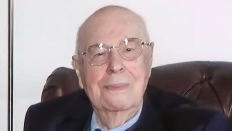 Scots Victoria Cross hero who was last living WW2 recipient dies aged 105