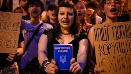 Ukraine: Selenskyj will Gesetz zu Antikorruptionsbehörden erneut ändern