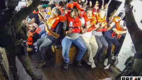 Gazze'ye yardım için yola çıkan Hanzala gemisine İsrail'in müdahalesinin başladığı duyuruldu