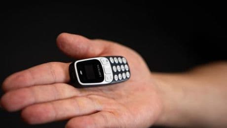 Opération « Prison Break » : 164 téléphones portables, dont 88 miniatures, saisis lors des perquisitions dans les prisons