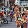 Voormalig wielrenner Jelle Wallays (35) voltooit emotionele tocht van 15.000 kilometer voor het goede doel: “Dit voelt pas écht als een overwinning”