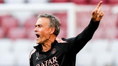 Kolo Muani, un problema para Luis Enrique