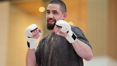 UFC Fight Night predictions: Whittaker vs. de Ridder pick, odds