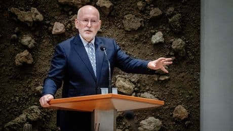 Woningeigenaren, vermogenden en bedrijven moeten lappen voor peperdure plannen GL/PvdA