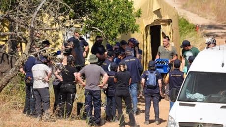 Madeleine McCann searches called to a halt after three days