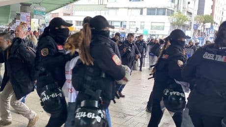 1 Mayıs | Meydan ablukada: 212 kişi gözaltında
