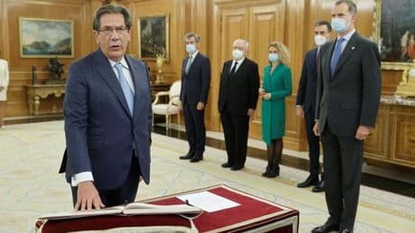 El magistrado Arnaldo reprocha a Pumpido que concentre las deliberaciones de la amnistía en un solo pleno sin esperar a Europa