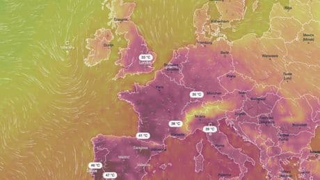 Extreme heatwave hits Europe as  temperatures set to soar above 40C in holiday hotspots