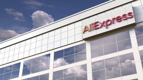 Bruselas estudia imponer una multa millonaria a AliExpress por incumplir su política contra productos ilegales