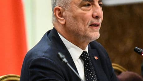 "Ticaret hacminde 30 milyar dolara ulaşmak için kararlıyız"