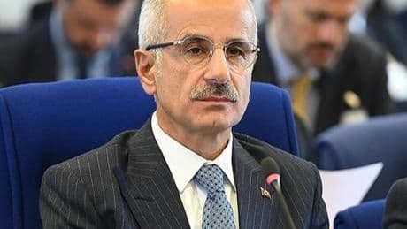 Ulaştırma ve Altyapı Bakanı Uraloğlu 5 ülkeden mevkidaşları ile görüştü