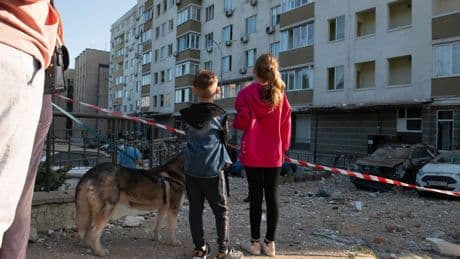 Ukrainische Kinder werden in Onlinekatalog zur Adoption angeboten