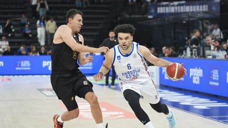 Anadolu Efes, seriye farklı başladı!