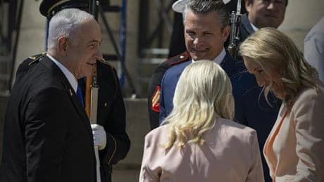 Netanyahu Pentagon'da! İlk görüntüler geldi: Dikkat çeken kareler...