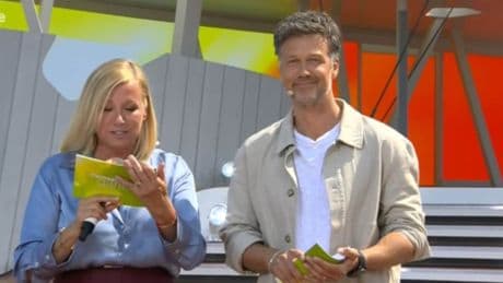 Buh-Rufe: Andrea Kiewel sorgt im „Fernsehgarten“ mit Fußball-Thema für Ärger