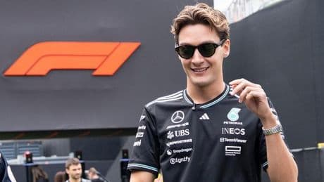 Russell anima su pulso con Verstappen en la salida: "Tengo más puntos en la licencia con los que jugar..."