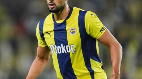 Fenerbahçe'de orta saha sıkıntısı!