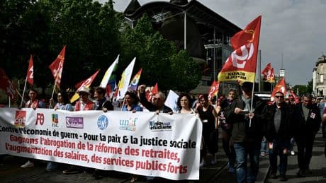 EN DIRECT - 1er Mai : plus de 250 manifestations prévues, les salariés d’ArcelorMittal mobilisés à Dunkerque