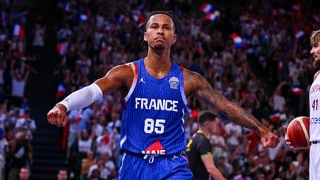 Basket : les Bleus sans Matthew Strazel, ménagé, contre la Grèce de Giannis Antetokounmpo