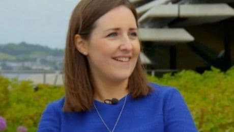 Scots TV star with brain tumour takes on squat challenge to fund research