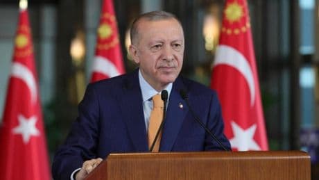 Erdoğan, Bakü'nün kurtuluşunu kutladı: Tüm kahramanlarımızı rahmetle yad ediyoruz