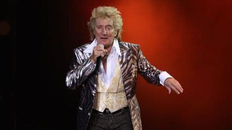 'Here's why Rod Stewart's Glastonbury gig should be his last'