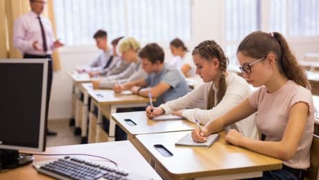 Plazos becas MEC 2025 - 2026: últimos días para solicitar las ayudas al estudio
