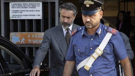 Catella risponde e fa un passo indietro alla guida della società