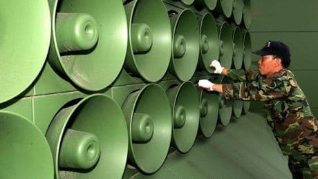 Seúl ordena desmantelar los altavoces de propaganda en la frontera con Corea del Norte