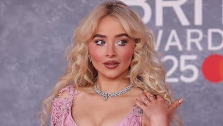 Sabrina Carpenter dévoile un nouveau single "Manchild"