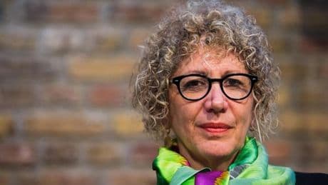 Lizzie Doron und die Sehnsucht nach Normalität