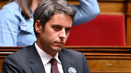 France: Gabriel Attal suscite la polémique en voulant interdire le port du voile aux moins de 15 ans