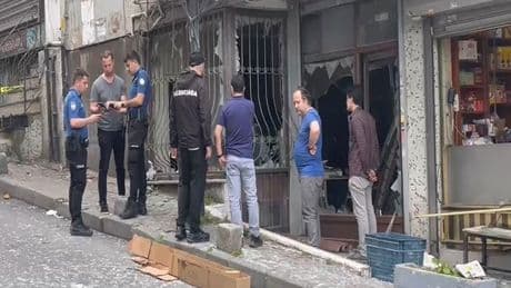 İstanbul'da sıcak saatler! Büfede patlama oldu