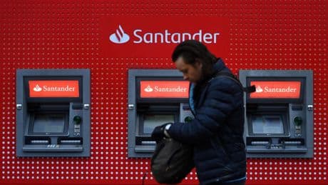 ¿Cuánto cuesta mantener una cuenta corriente en España? Estas son las comisiones por bancos