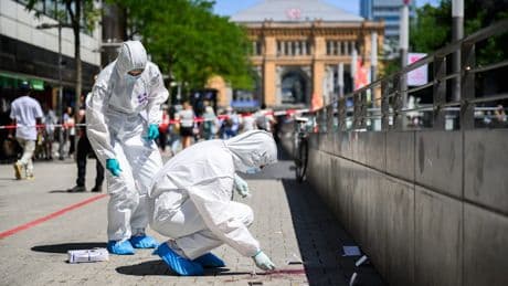 Zwei Festnahmen in Hannover - Mann in Fußgängerzone niedergestochen