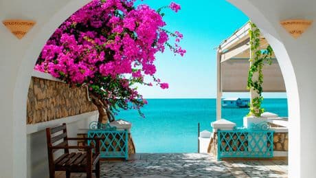 Vacances à l’étranger : la Tunisie en tête, les États-Unis boudés... Ce que disent les choix des Français