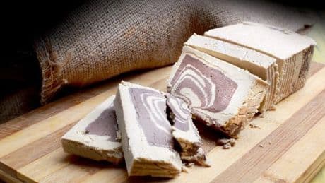 Türk markalı helvada Salmonella bakterisi tespit edildi! Apar topar marketlerden toplanmaya başladı