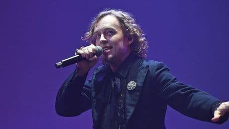 Savage Garden: Sänger Darren Hayes zeigt sich entstellt nach "schrecklichem Unfall"
