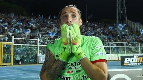 Sedici anni al Milan, eroe a Pescara: Plizzari, la storia e l'impresa da infortunato per la Serie B