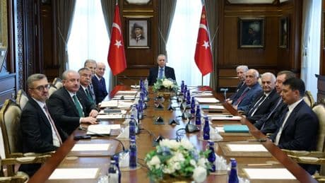Beştepe'de YİK toplantısı