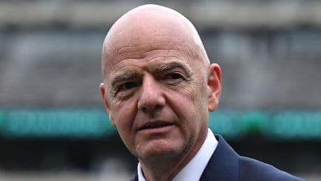 Vorfall bei Frauen-EM: Fifa-Chef Infantino solidarisiert sich mit Opfern von Rassismus