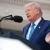 Stars de téléréalité emprisonnées, shérif corrompu, homme condamné pour fraude fiscale… Donald Trump multiplie les grâces dans des affaires de malversations financières