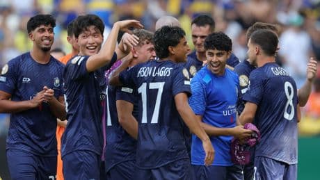Auckland City'li futbolcular kendi gerçekliklerine döndü: Sabah işe gittiler, akşama antrenman var