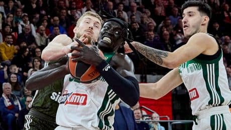 Basketball: Einer für die Hardware