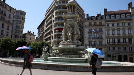 Canicule : 42 départements en vigilance orange pour la journée de dimanche